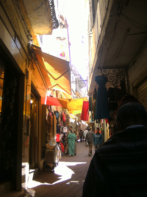 DIGITAL CAMERA
