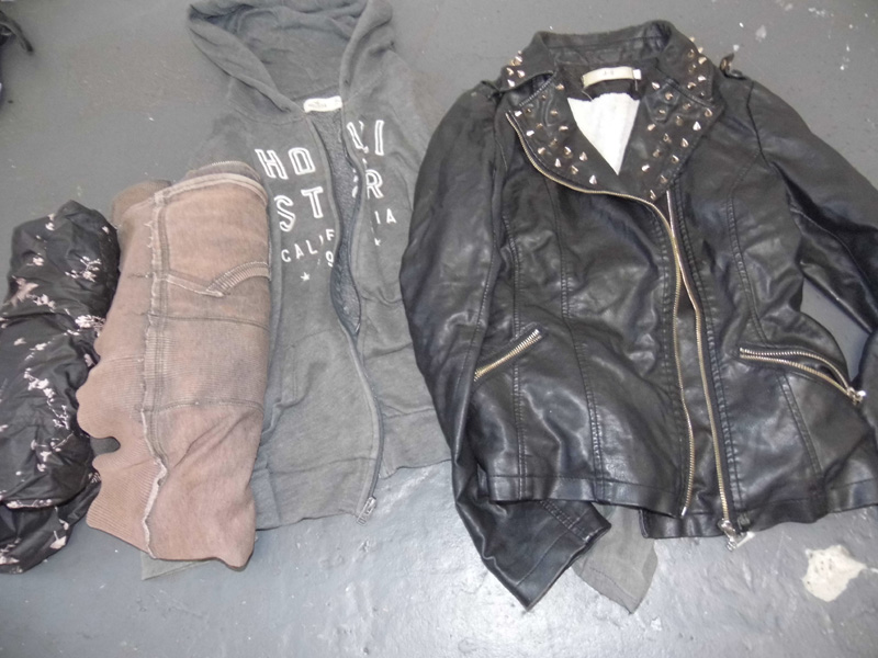 Packing list - jumpers, sweaters, coats, jackets