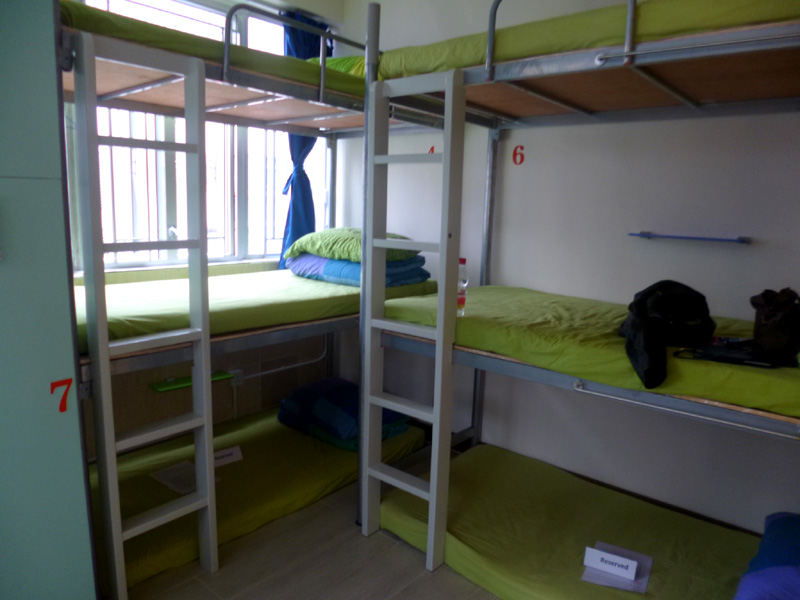 Triple bunk bed, Check Inn hostel, Hong Kong