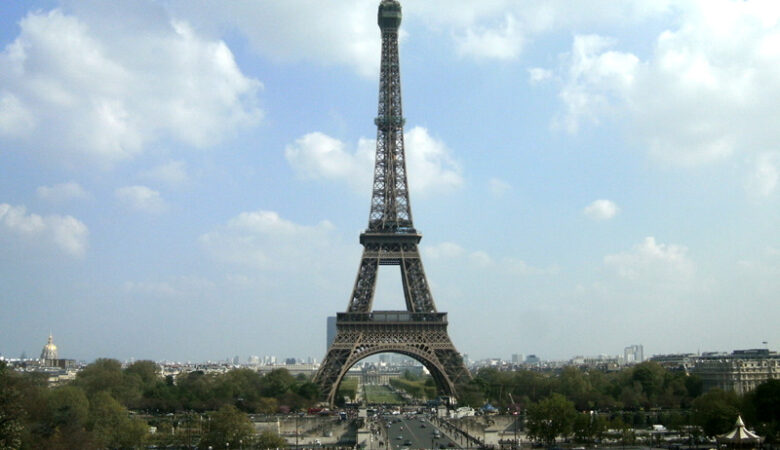 eiffel tower, paris, france