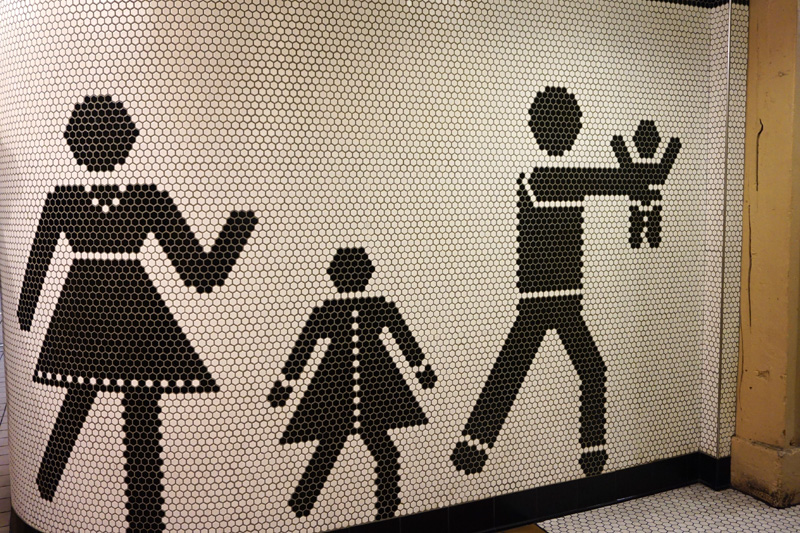 Hilarious toilet sign, Seattle, USA