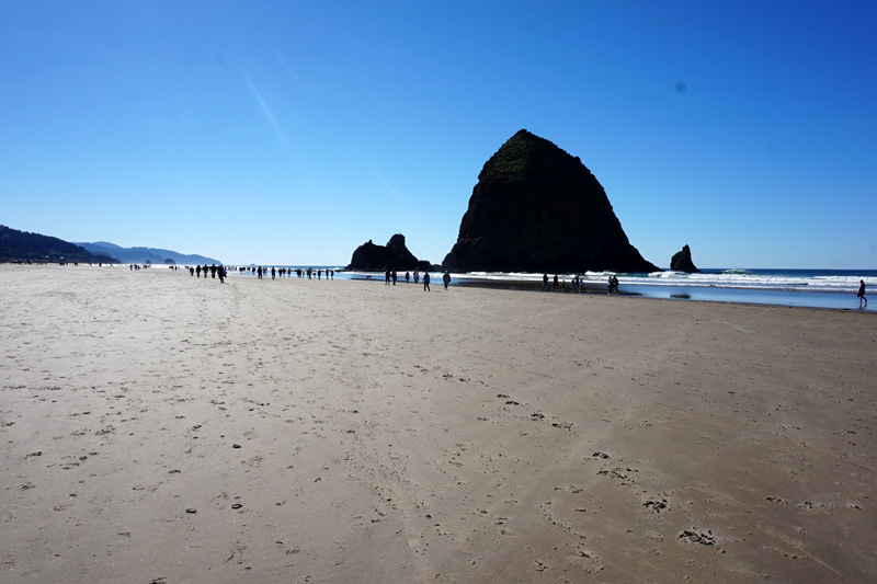 Haystack Rock, Cannon Beach, Oregon, USA