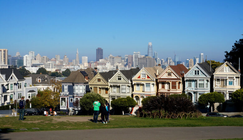 Postcard Row, Painted Ladies, Alamo Square Park, San Francisco