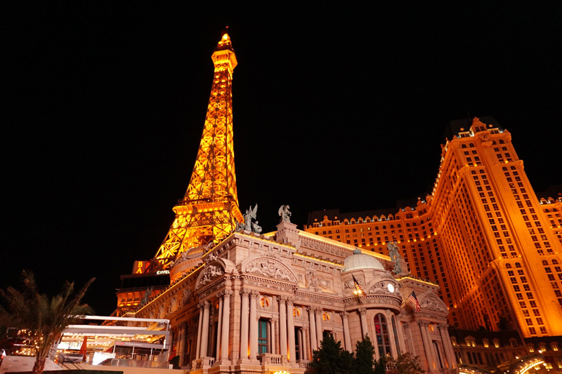 Paris, Las Vegas, USA