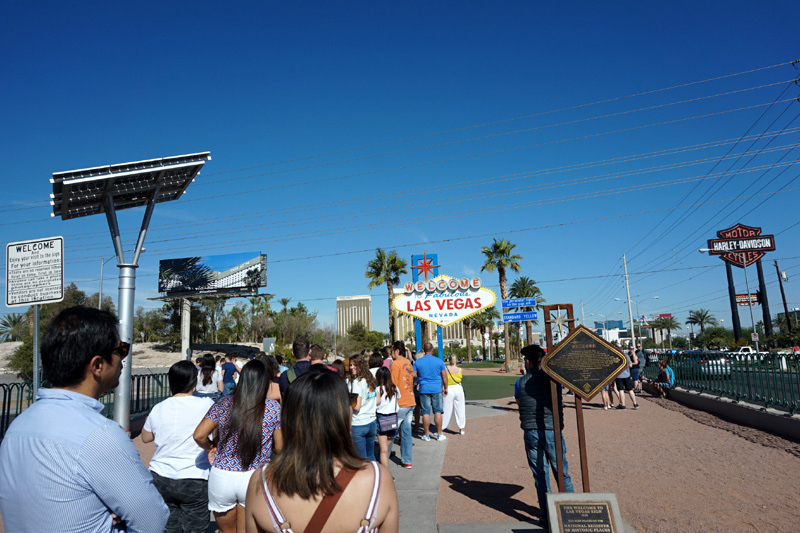 Behind the photo: Las Vegas sign, USA