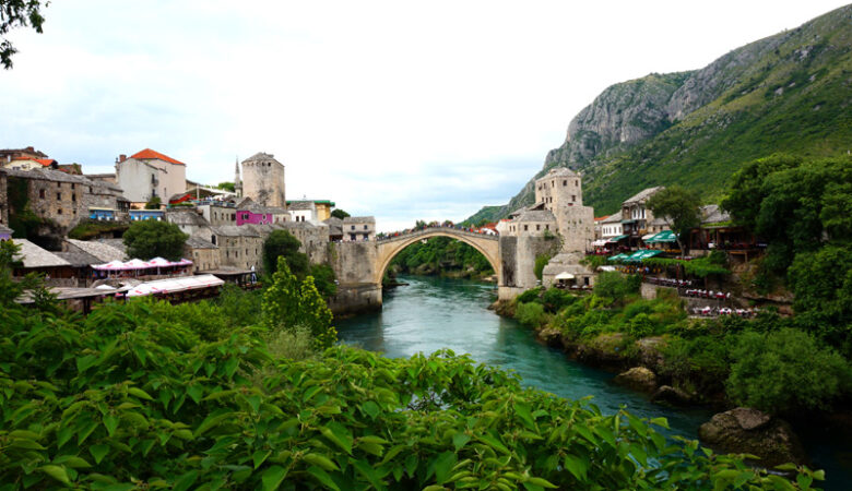 Stari Most bridge, Mostar, Bosnia & Herzegovina