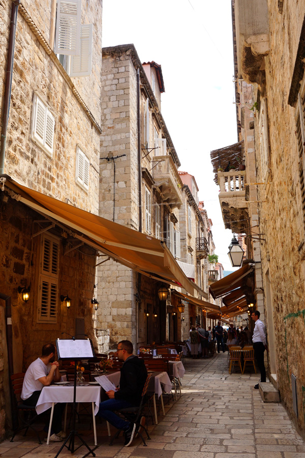 Alley way, Dubrovnik, Croatia