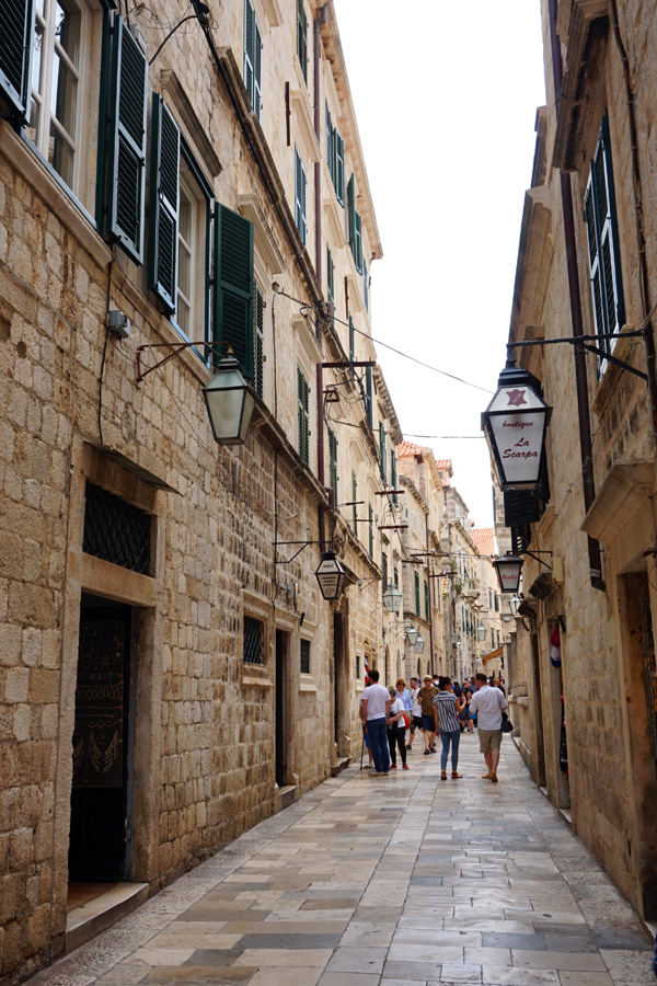 Alleyway, Dubrovnik, Croatia