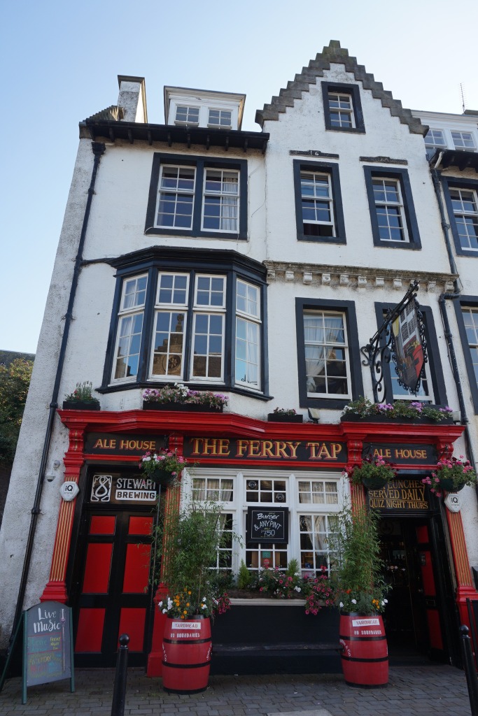 The Ferry Tap pub, South Queensferry, Scotland