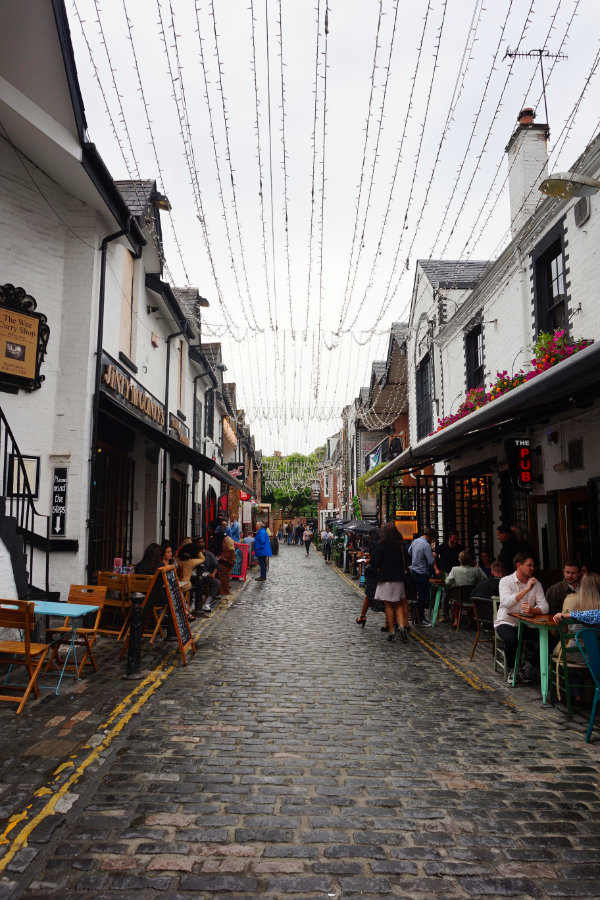 Ashton Lane, Glasgow, Scotland