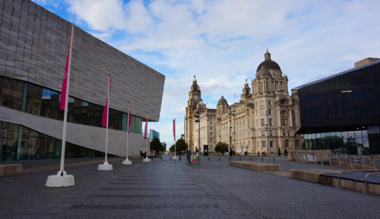 Liverpool waterfront buildings & museums, Liverpool, England