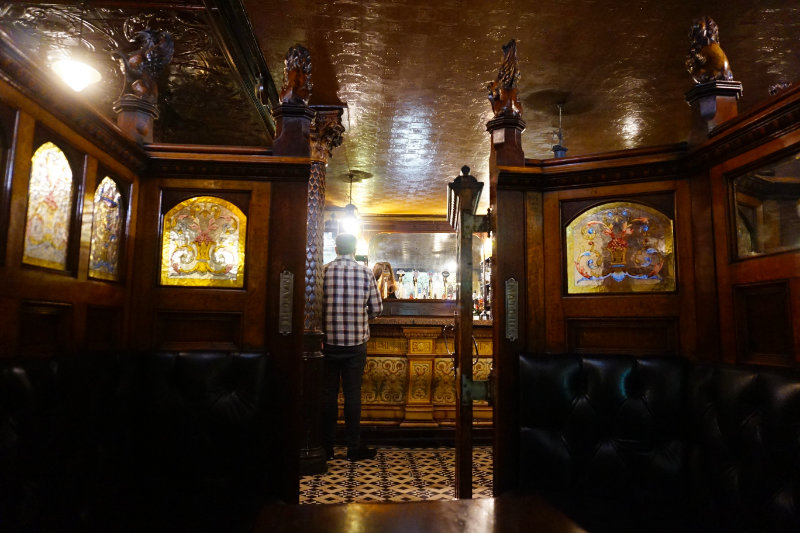 Crown Liquor Saloon Bar, Belfast, Northern Ireland