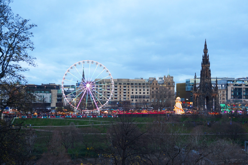 Edinburgh Christmas markets