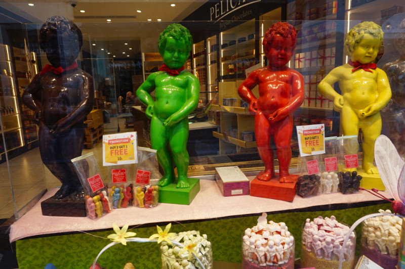 Manneken Pis souvenir shop, Brussels, Belgium