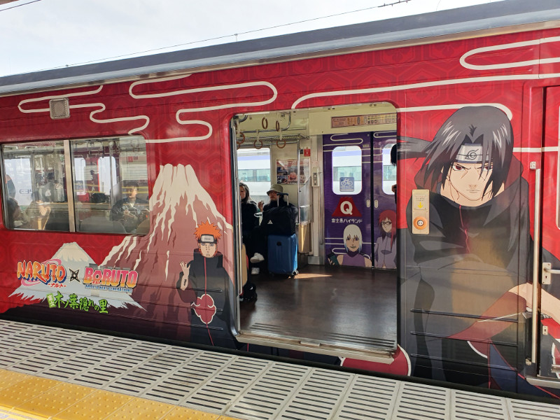 Naruto train, Mount Fuji, Japan