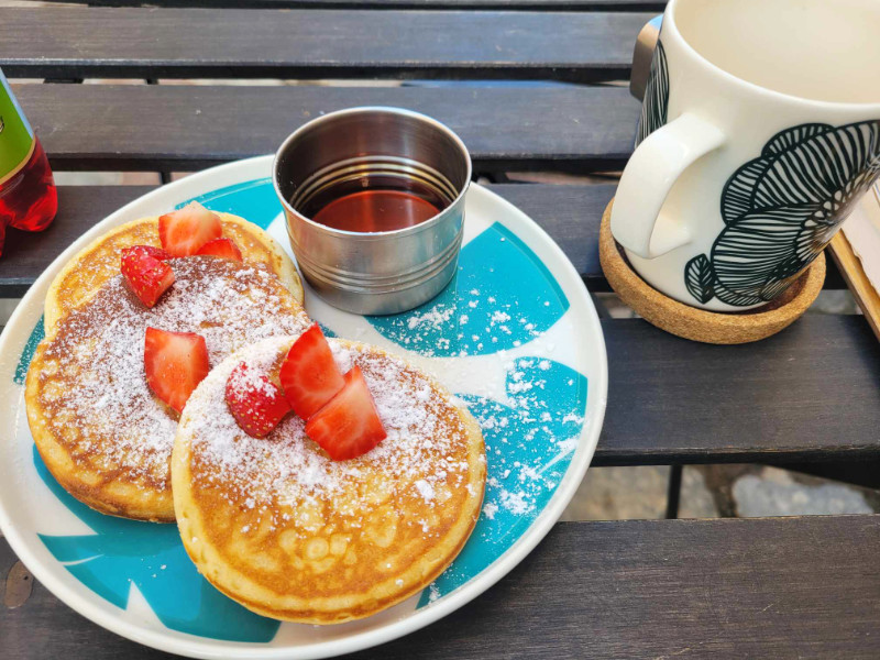 Pancakes at Must Puudel, Tallinn, Estonia