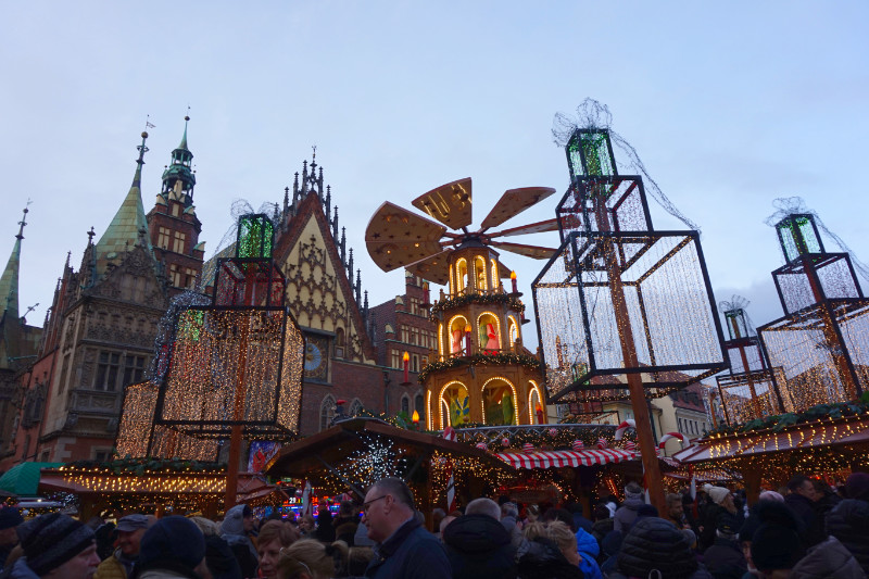 Christmas markets, Rynek Square, Wroclaw, Poland