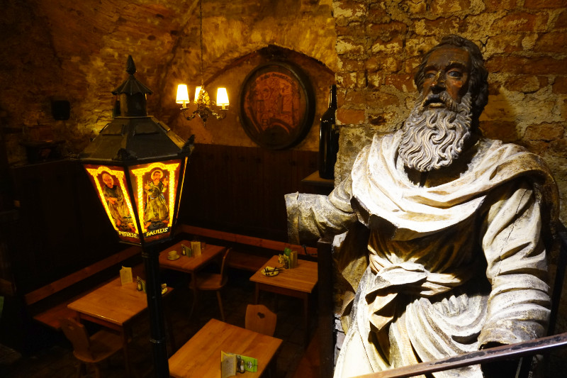 Zwolf Apostelkeller, Vienna, Austria