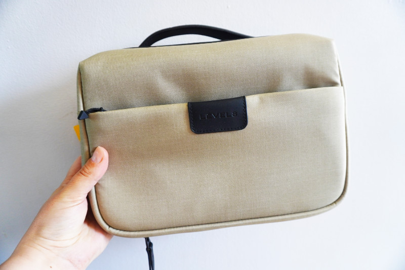 Level8 Element toiletry case