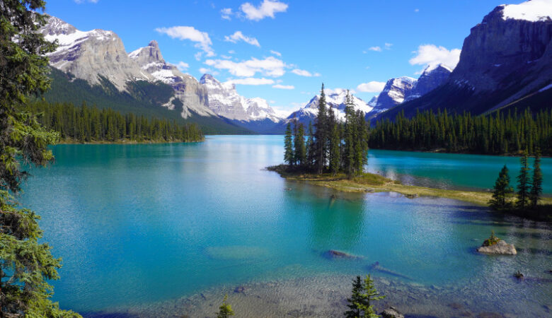 Spirit Island, Maligne Lake, Jasper, Canada